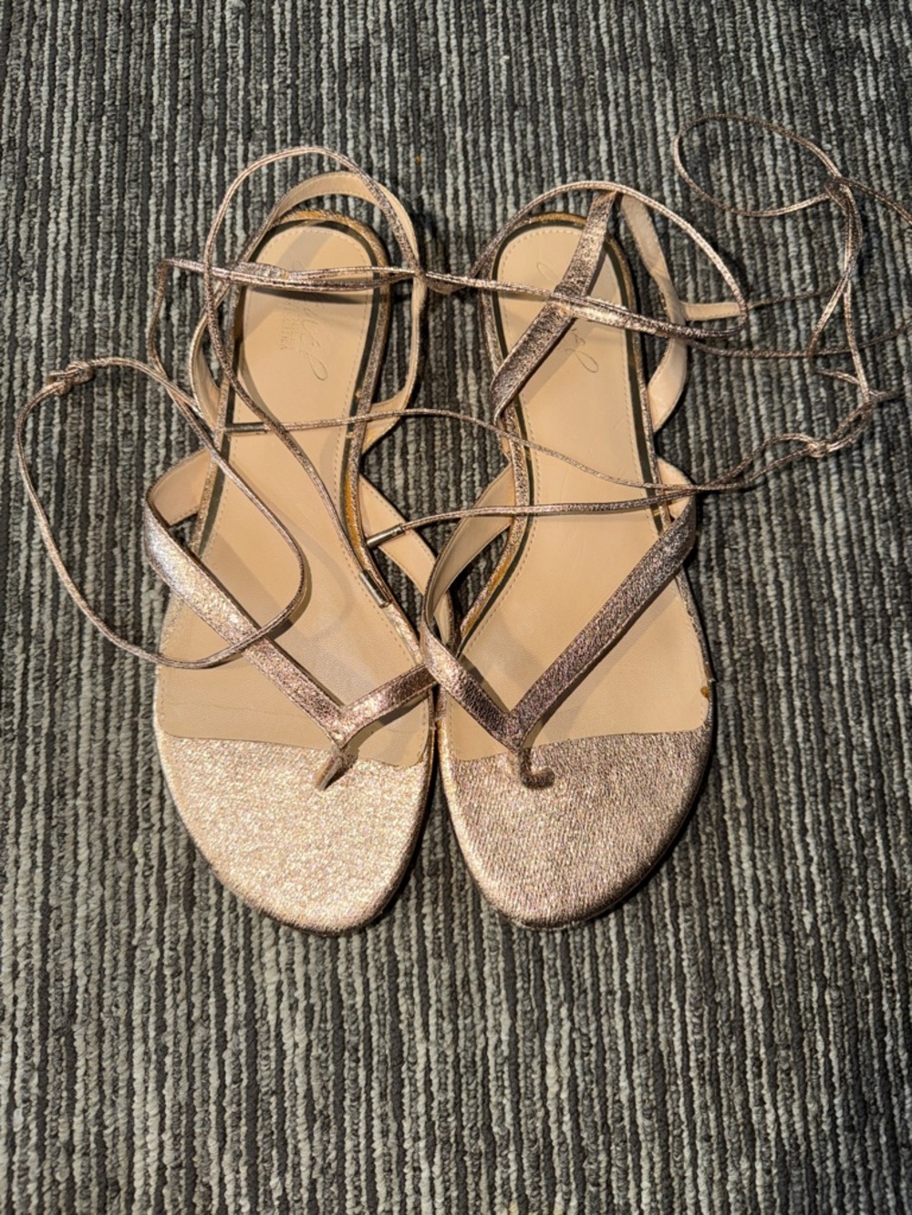 Jewel Badgley Mischka Lace up Thong Sandals Size 9.5